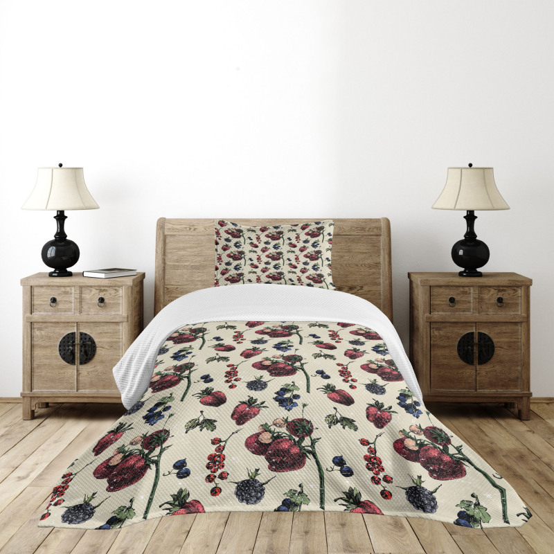 Berry Fruit Artwork Bedspread Set