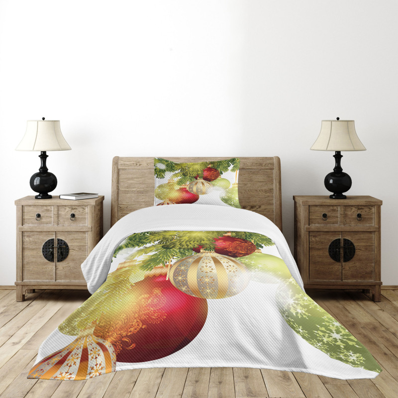 Baubles Motifs Yuletide Bedspread Set