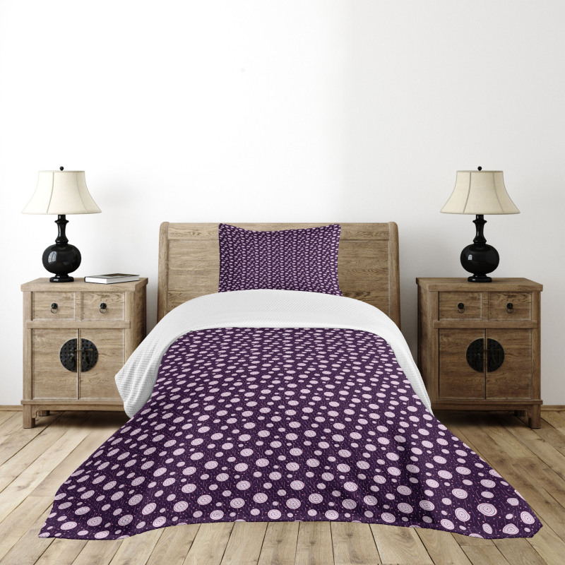 Circles Dots Short Lines Bedspread Set