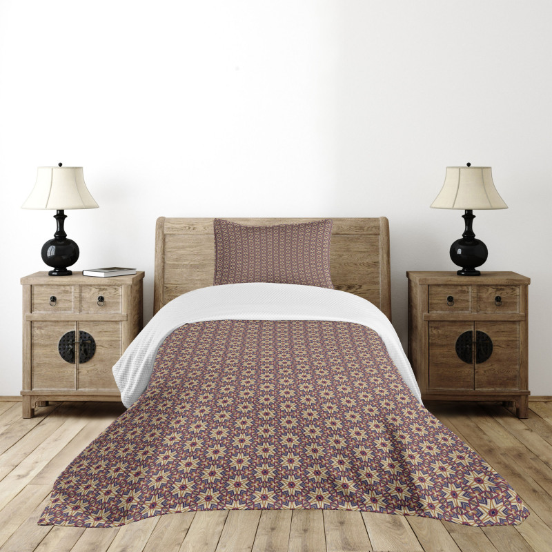 Modern Abstract Style Bedspread Set