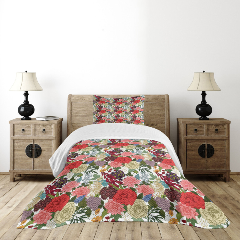 Romantic Bouquet Design Bedspread Set