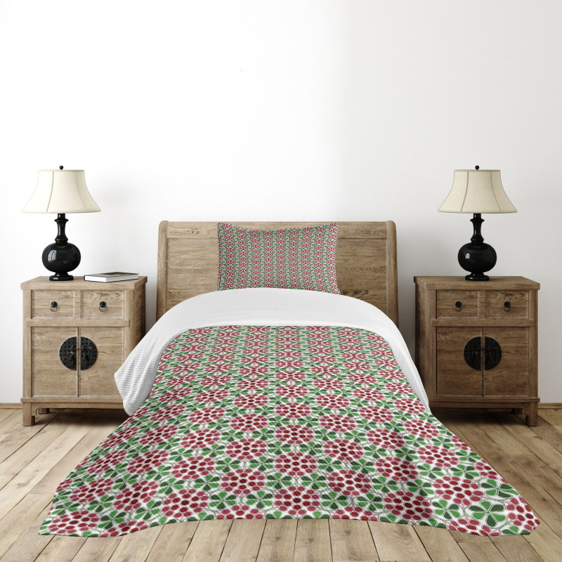 Abstract Cranberries Bedspread Set