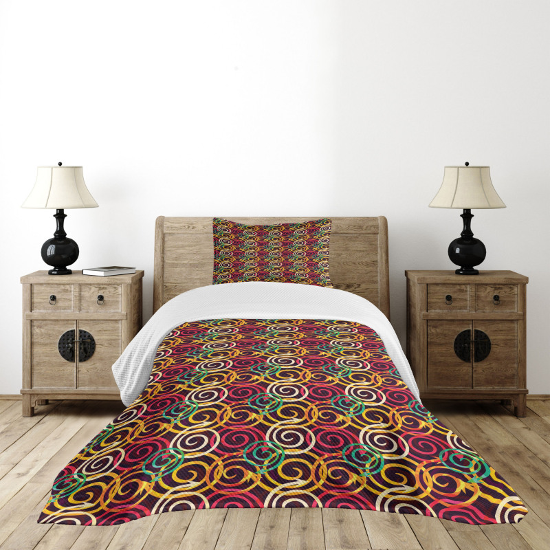 Curved Spiral Arrows Bedspread Set