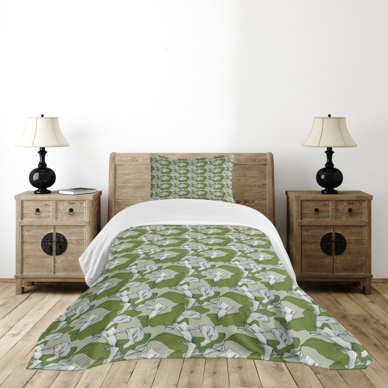 Calla Lilies Bedspread Set