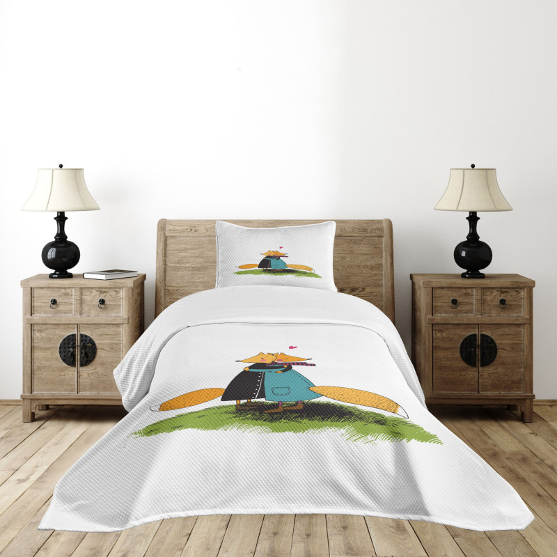 Romantic Animals Hugging Bedspread Set