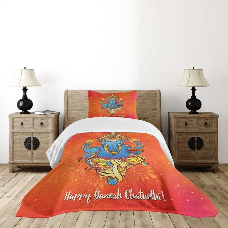 Traditional Elephant Bedspread Set