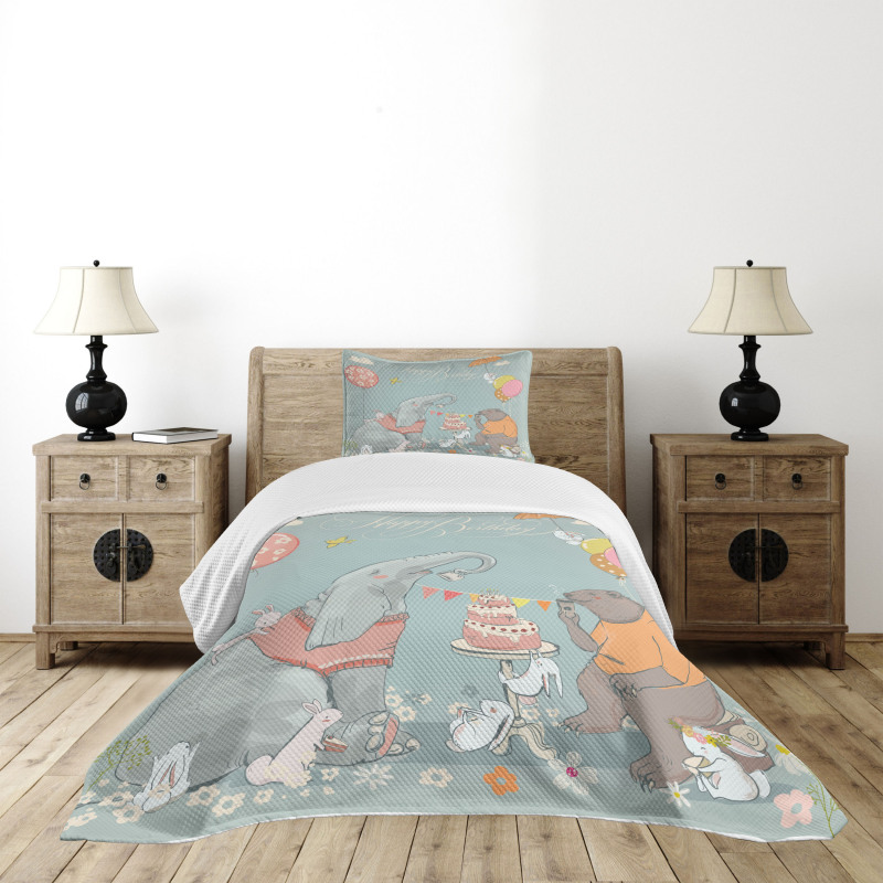 Elephant Hares Bedspread Set