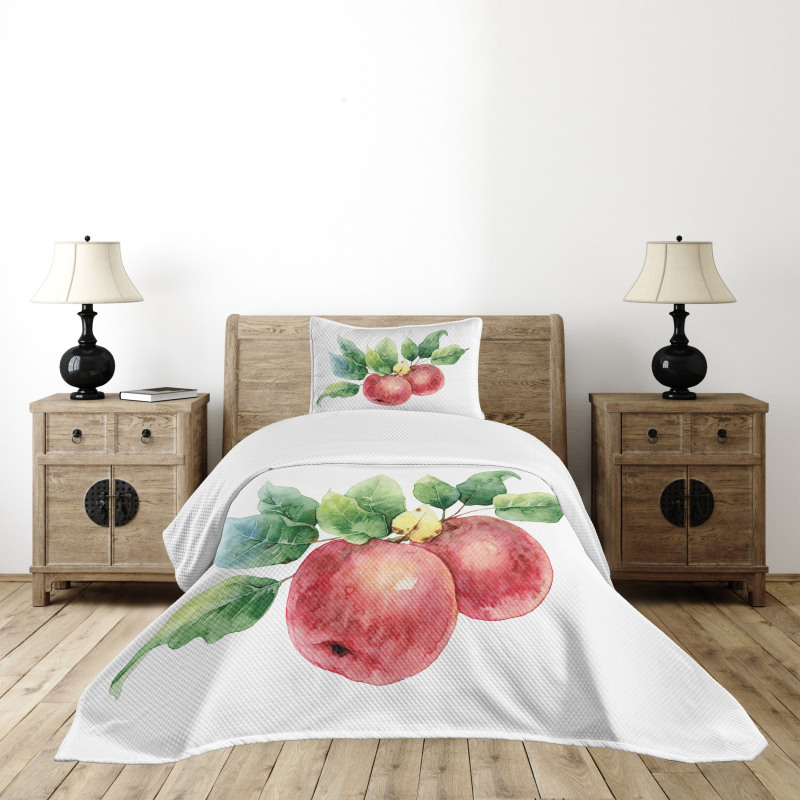 Green Leaves and Fruits Bedspread Set