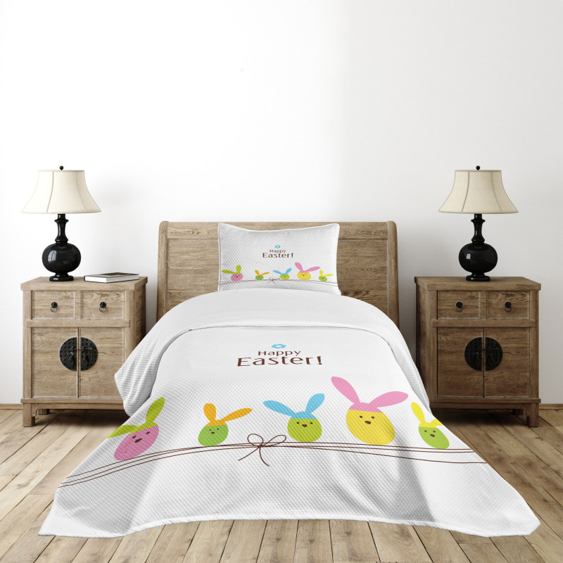 Simplistic Cartoon Eggs Bedspread Set