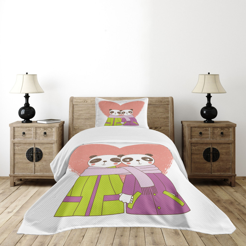 Lovers Holding Hands Bedspread Set