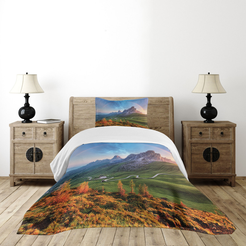 Alps Rainbow Morning Bedspread Set