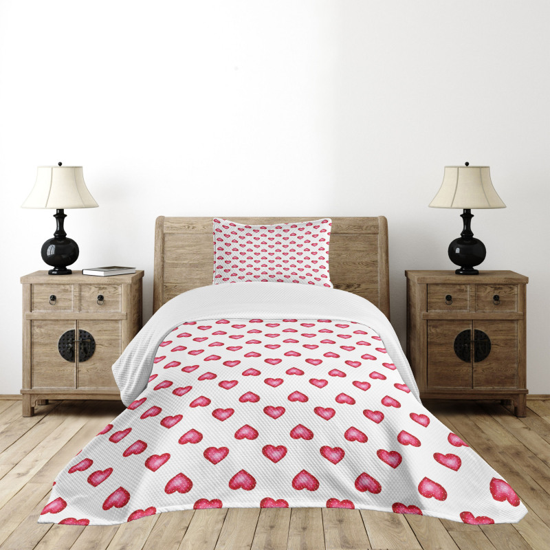 Hearts with Dots Bedspread Set