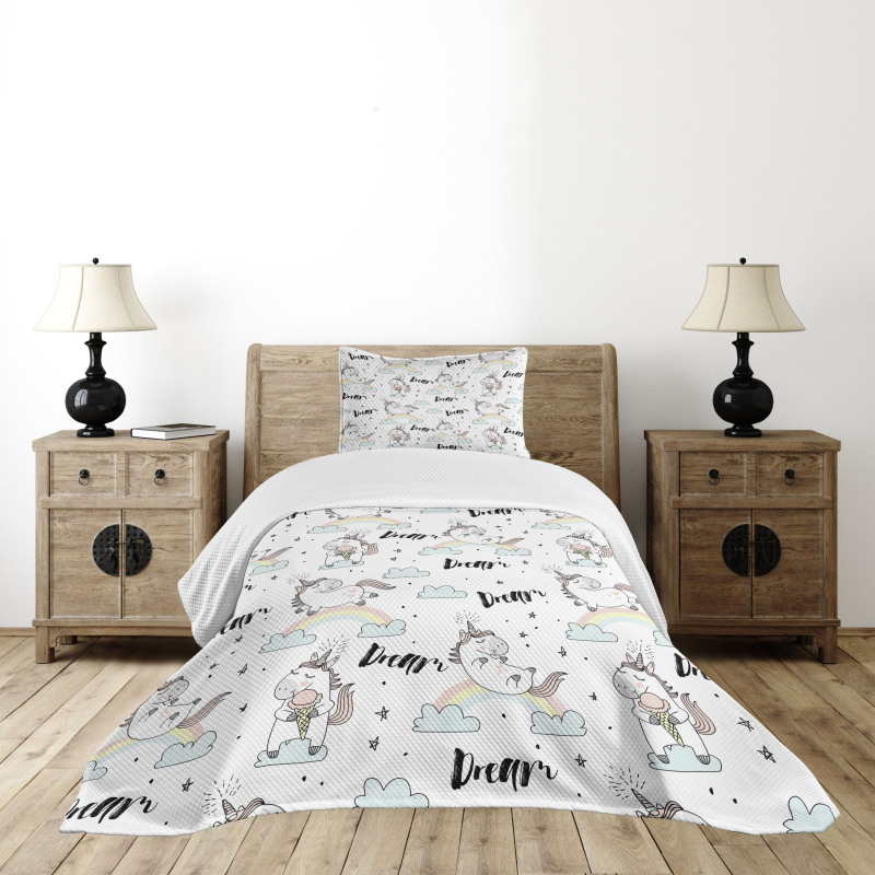 Myth Horse Flying Bedspread Set