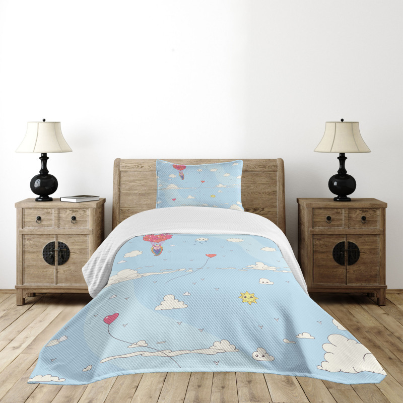 Balloons in Sky Bedspread Set