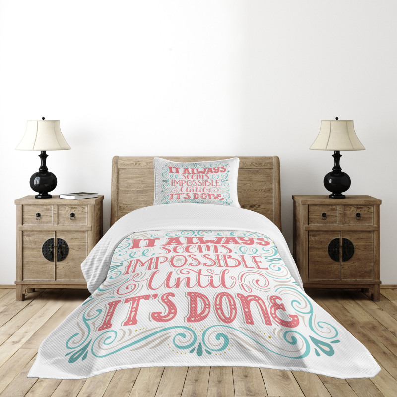 Hand Drawn Swirls Curls Bedspread Set