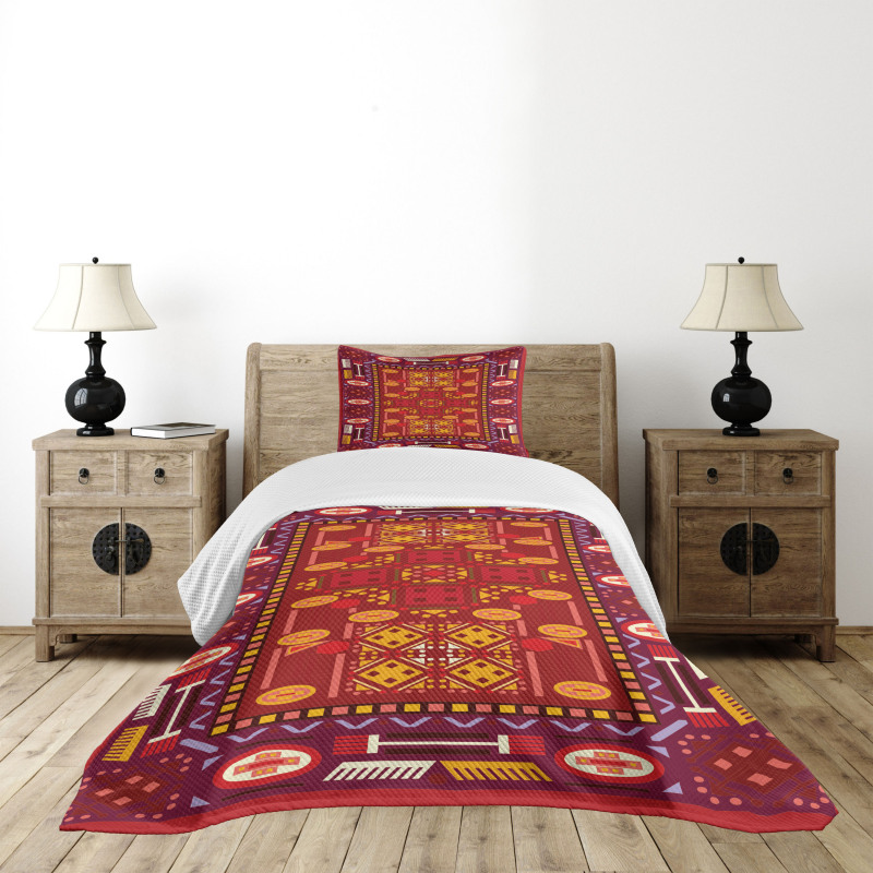 Shapes in Warm Colors Bedspread Set