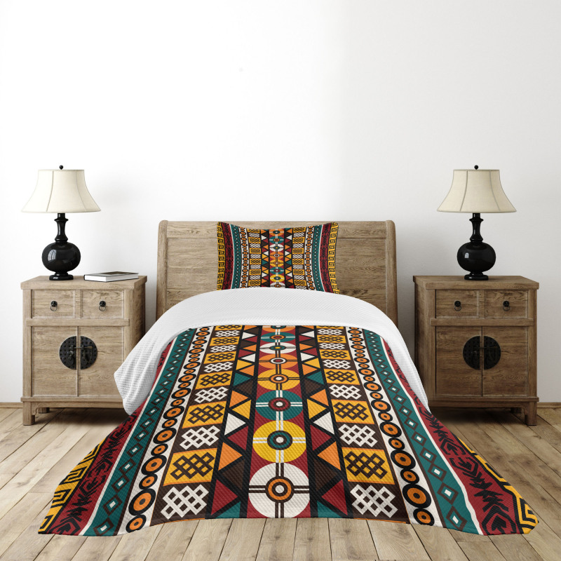 Primitive Borders Bedspread Set