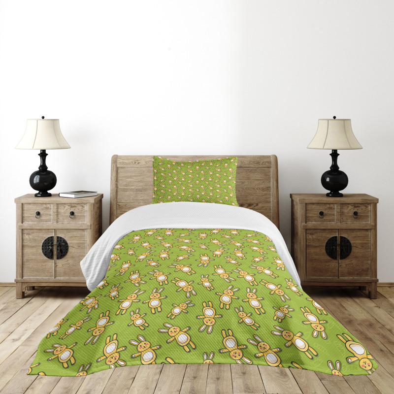 Rabbits Carrots on Green Bedspread Set