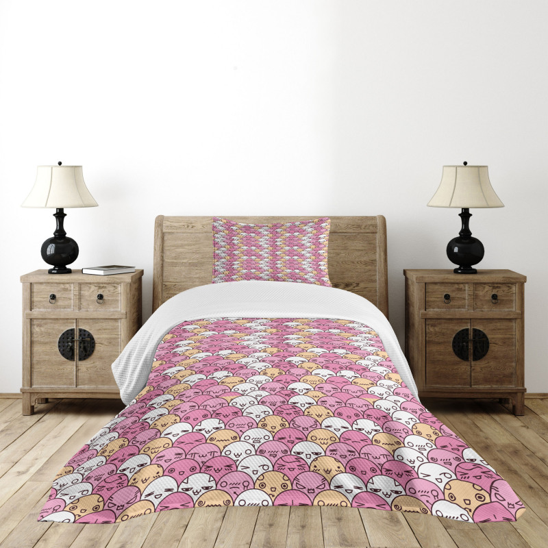 Kawaii Faces Fun Pattern Bedspread Set