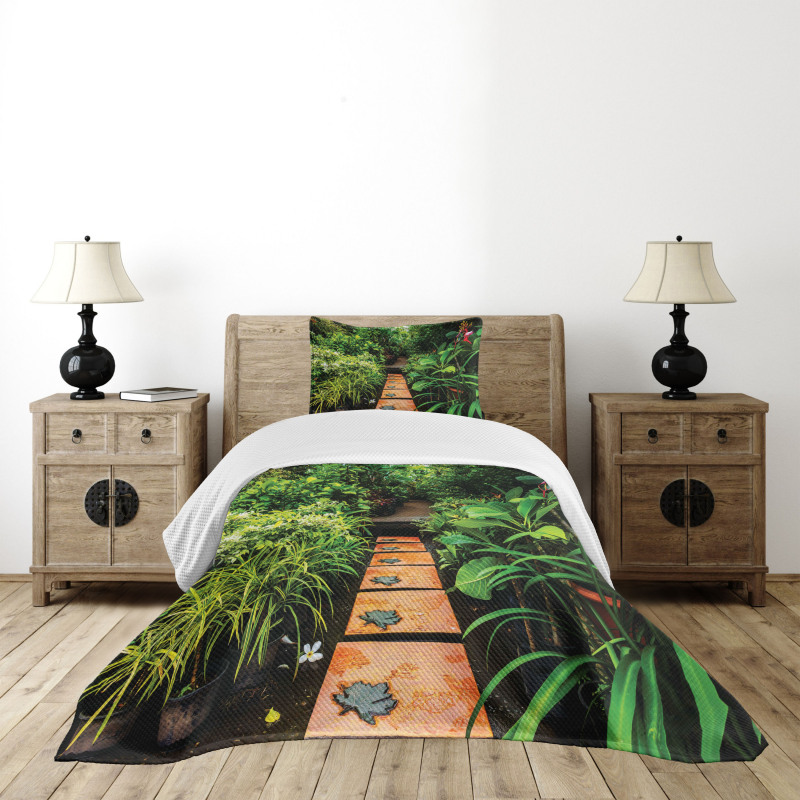 Tropical Growth Bedspread Set