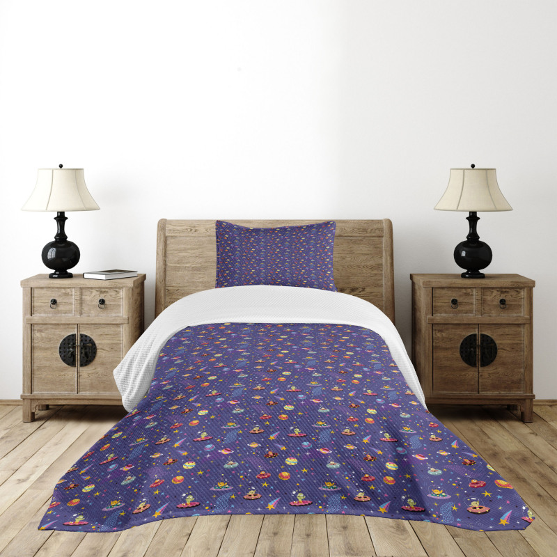 Space Characters Galaxy Bedspread Set