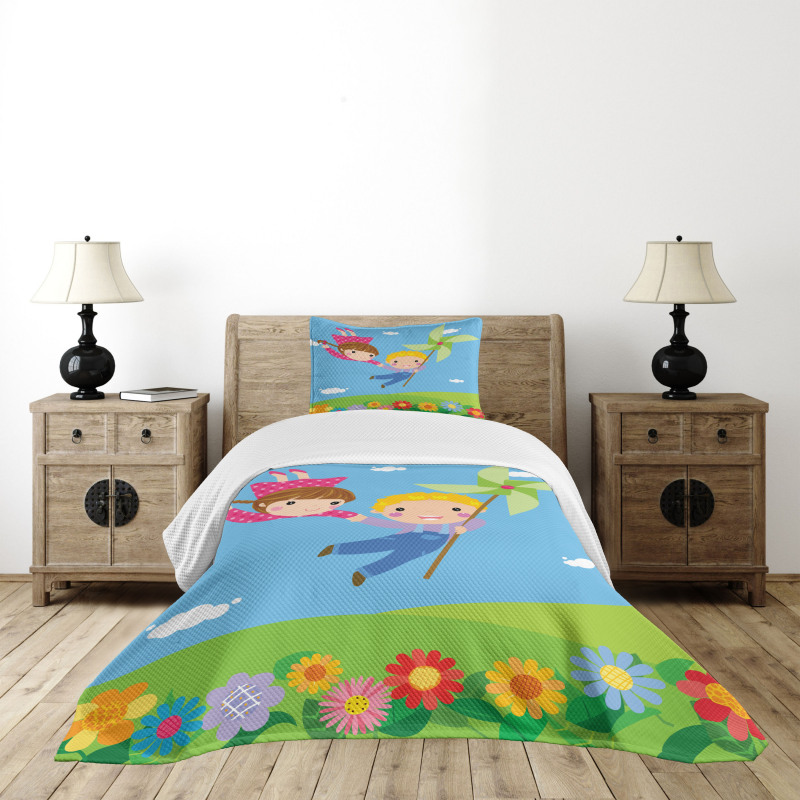 Cartoon Kids Friends Bedspread Set