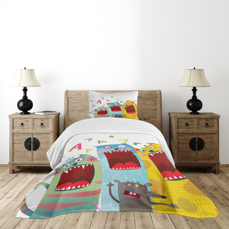 Cartoon Cats and Rat Bedspread Set