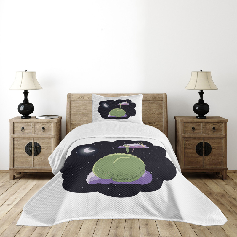 Sleeping Kid Dragon Bedspread Set