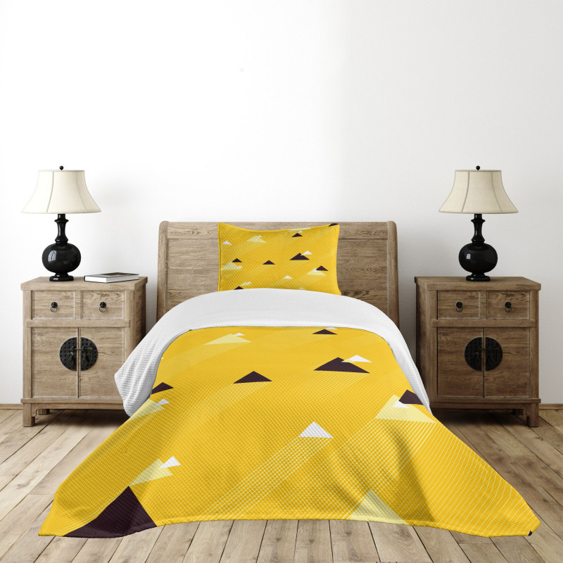 Triangles Retro Bedspread Set