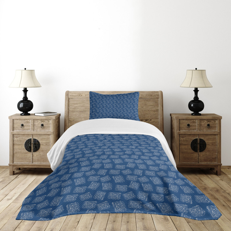 Spotted Squares Bedspread Set