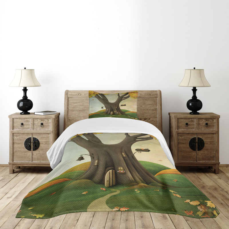 Cosy Tree Tunk Autumn Bedspread Set