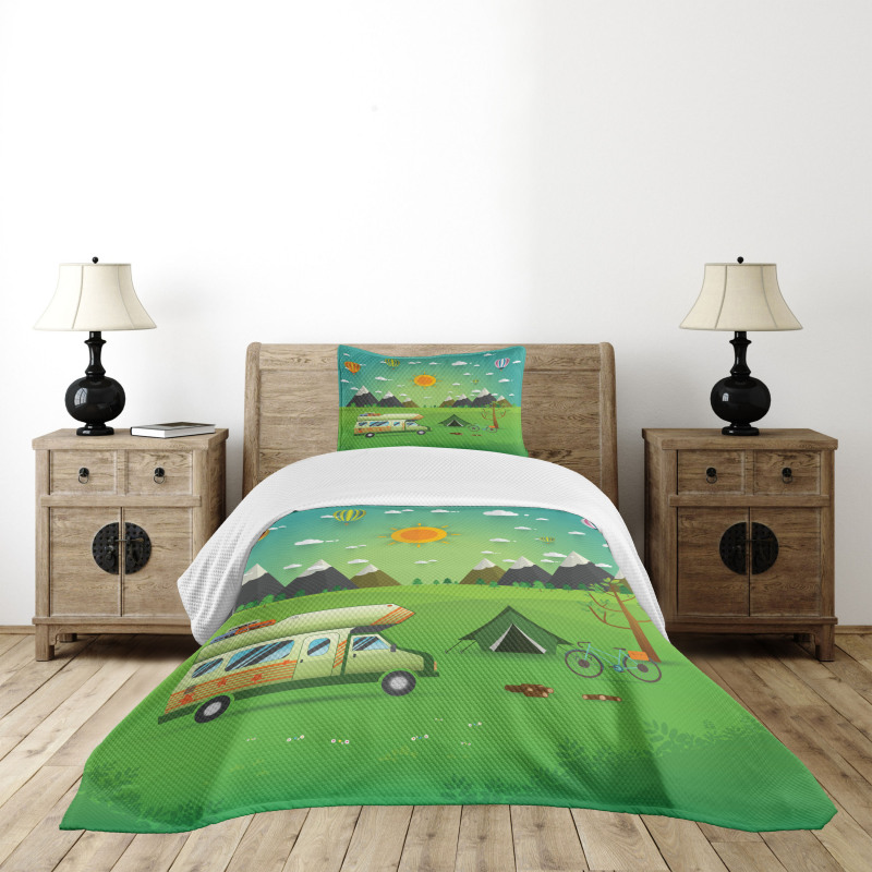 Outdoors Caravan Bedspread Set