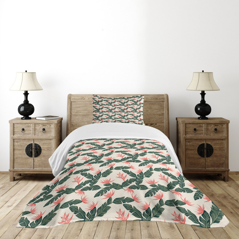 Exotic Flora and Leaves Bedspread Set