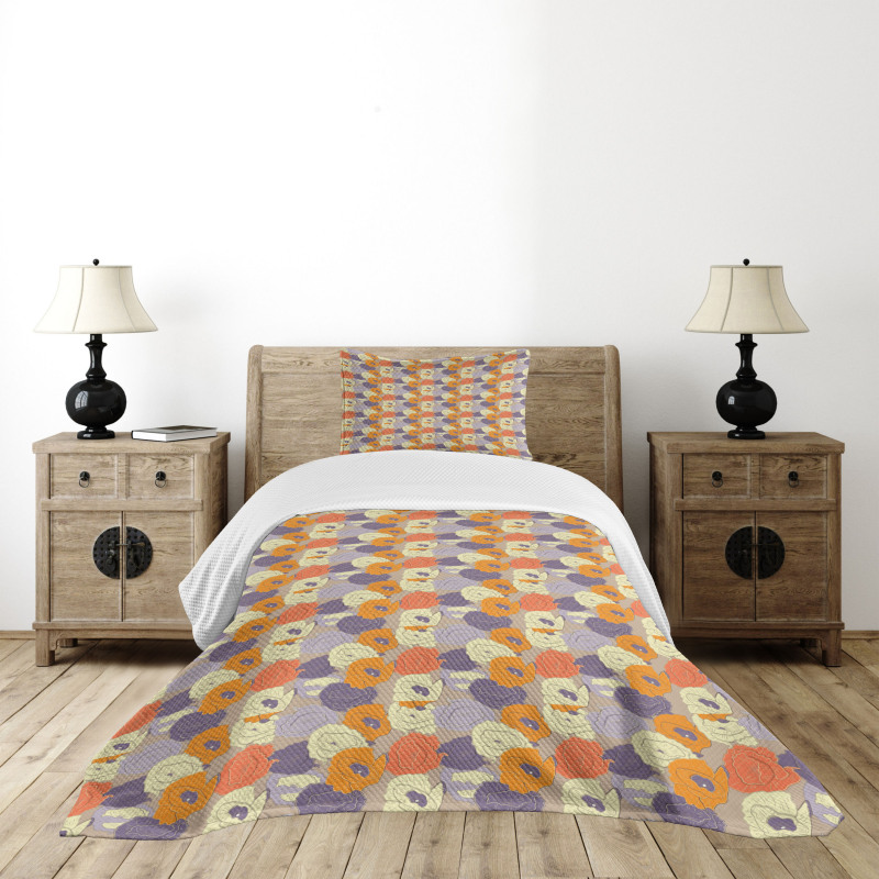 Retro Poppy Blossoms Bedspread Set