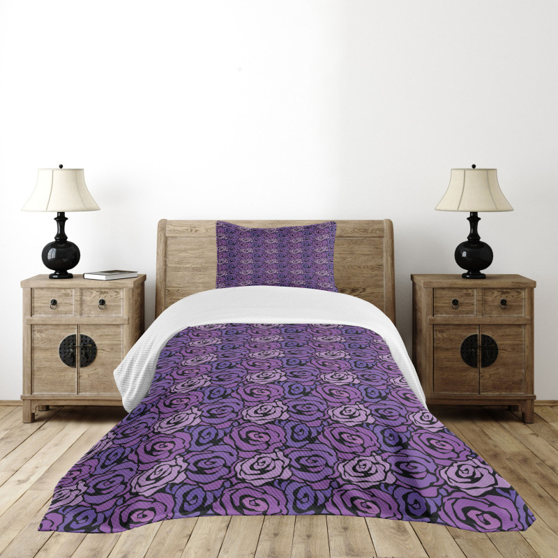 Romantic Bouquet Pattern Bedspread Set