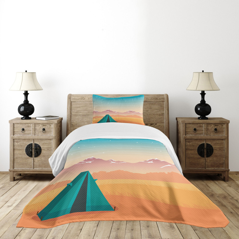 Travel Tent Mountains Bedspread Set