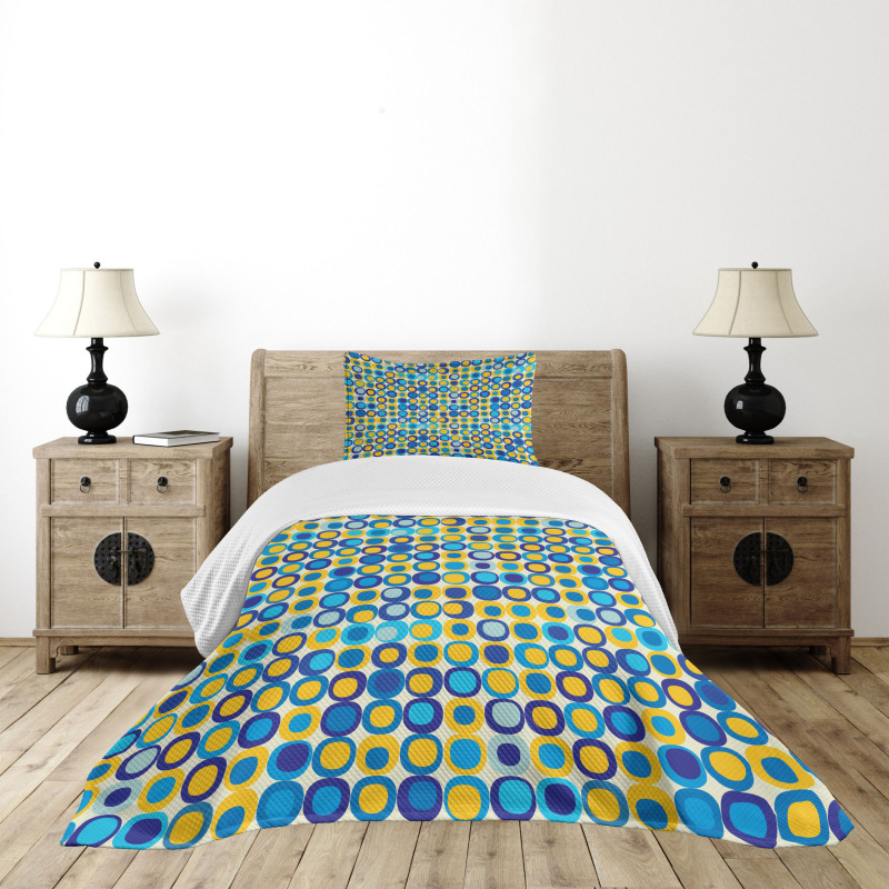 Circular Motifs Bedspread Set