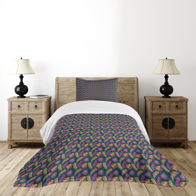 Exotic Flora Foliage Bedspread Set