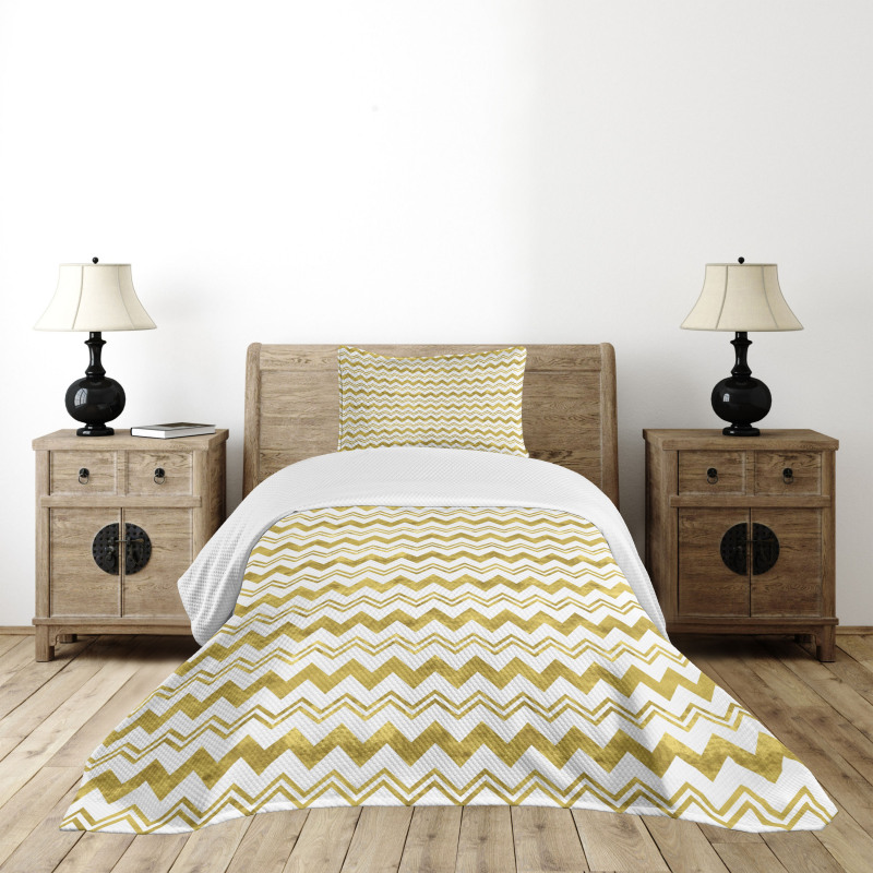 Unbalanced Chevron Bedspread Set