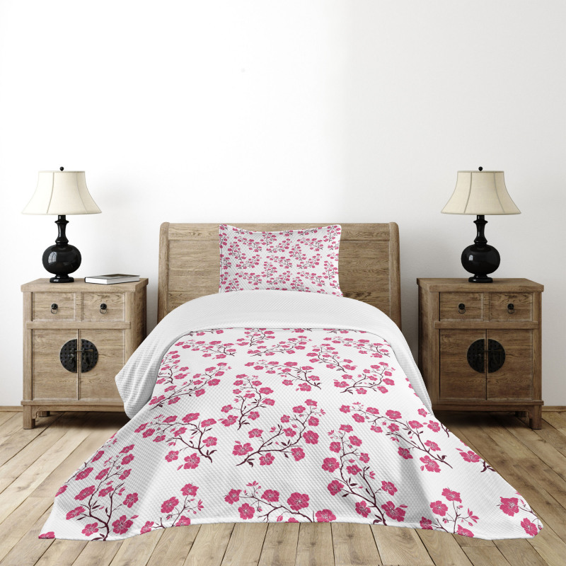 Twigs of Sakura Tree Bedspread Set