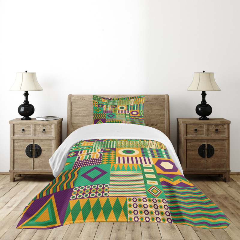 Triangles and Square Bedspread Set