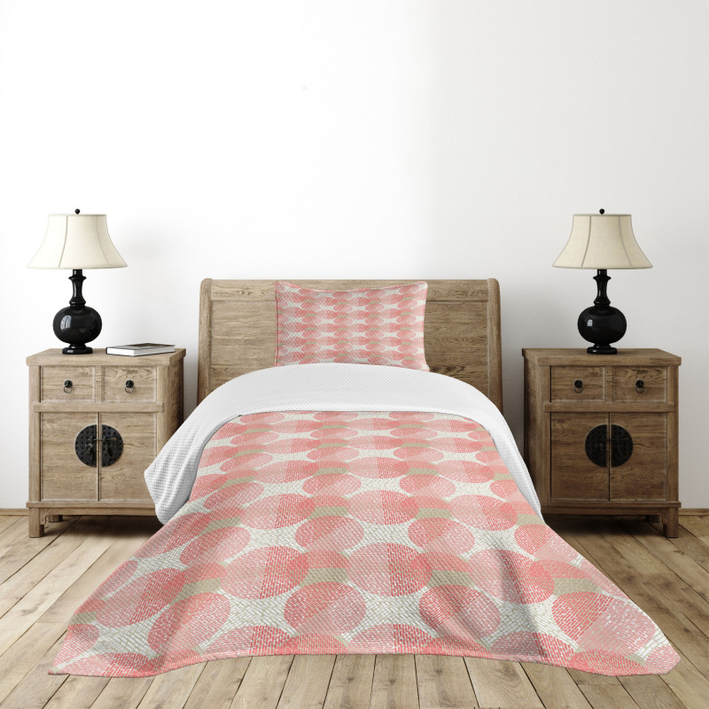 Dash Lines Circle Print Bedspread Set