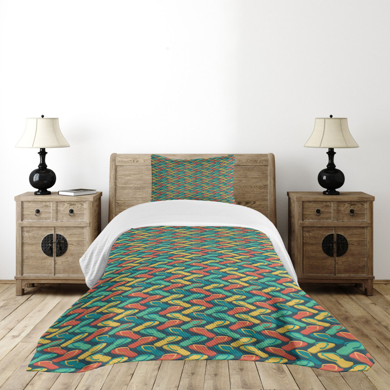 Zigzag Design Slipper Bedspread Set
