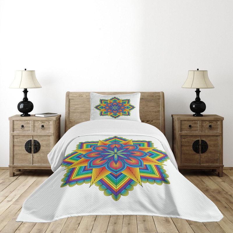 Petal Bedspread Set