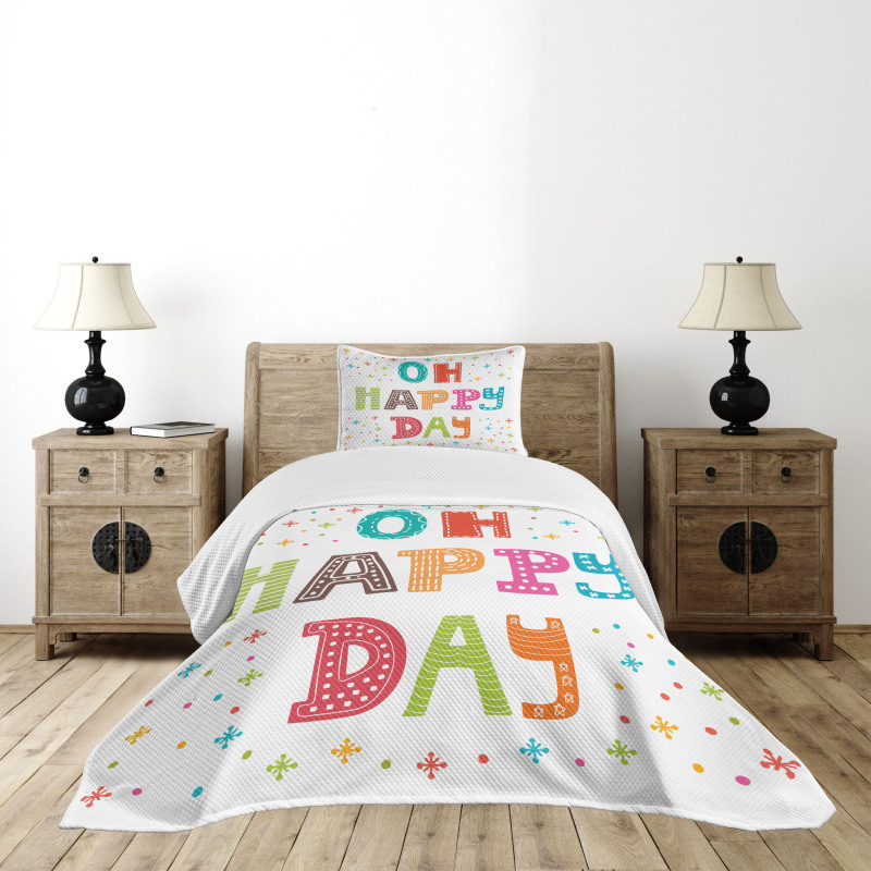 Happy Day Words Bedspread Set