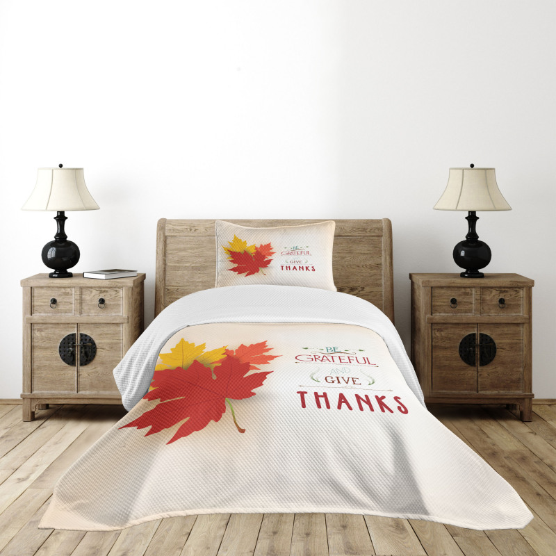 Maple Leaves with Phrase Bedspread Set