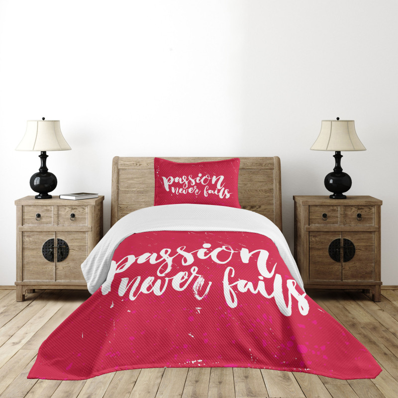 Passion Never Fails Messy Bedspread Set