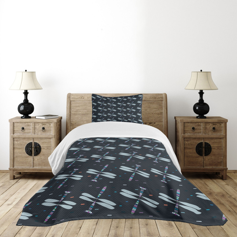 Cartoon Bug Pattern Bedspread Set