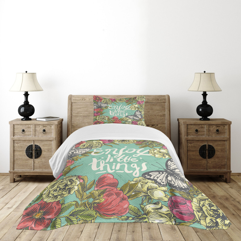 Sketch of Spring Blooms Bedspread Set