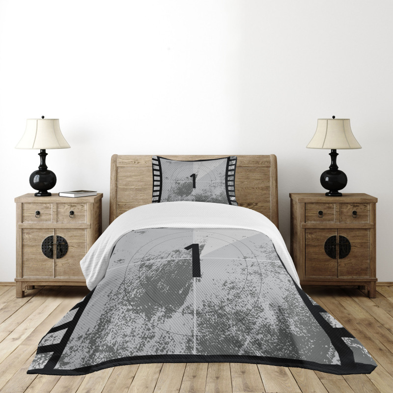 Final Countdown Bedspread Set